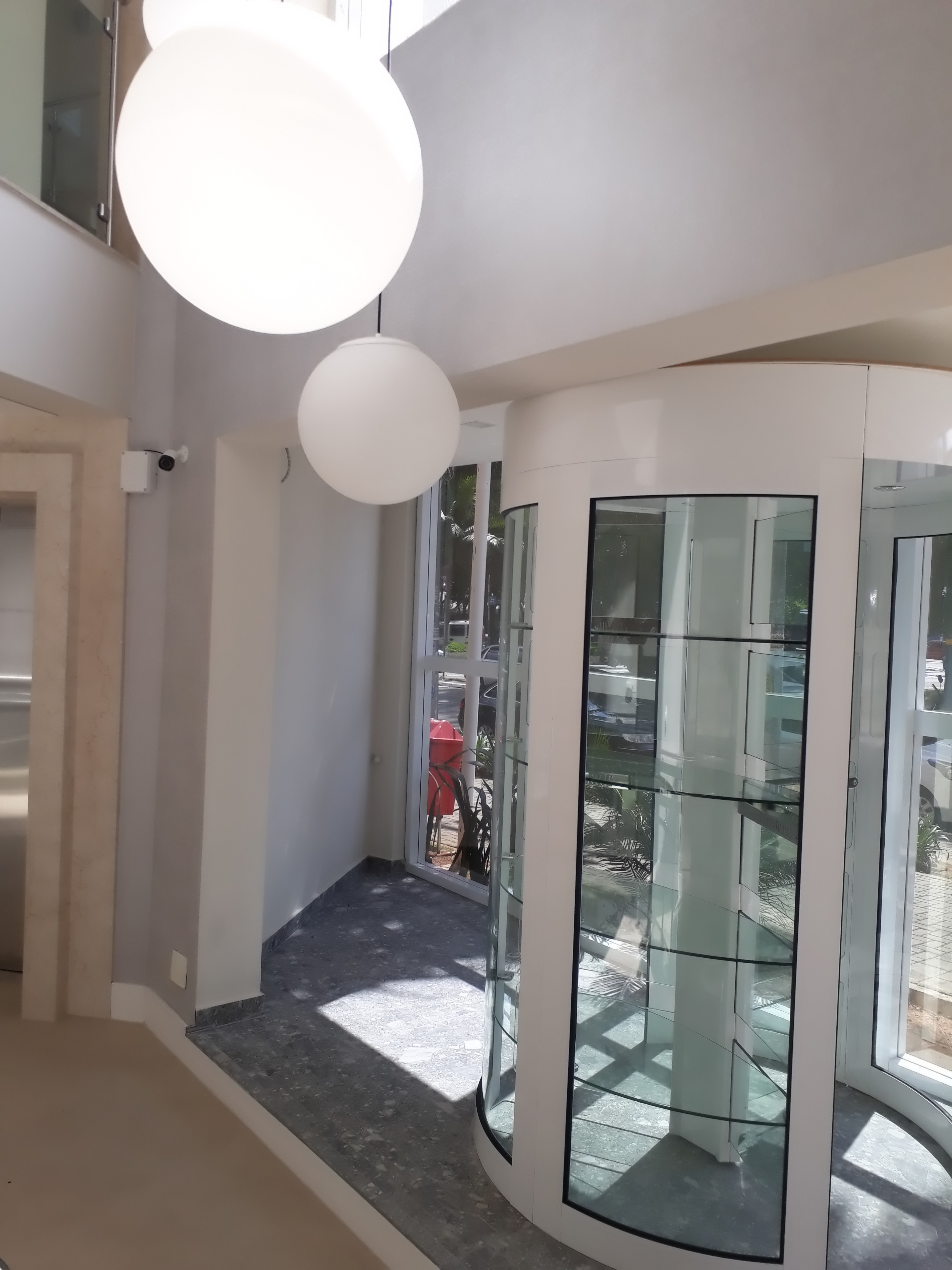 Hall social - Condominio Guarulhos - SP Satyaarquitetura