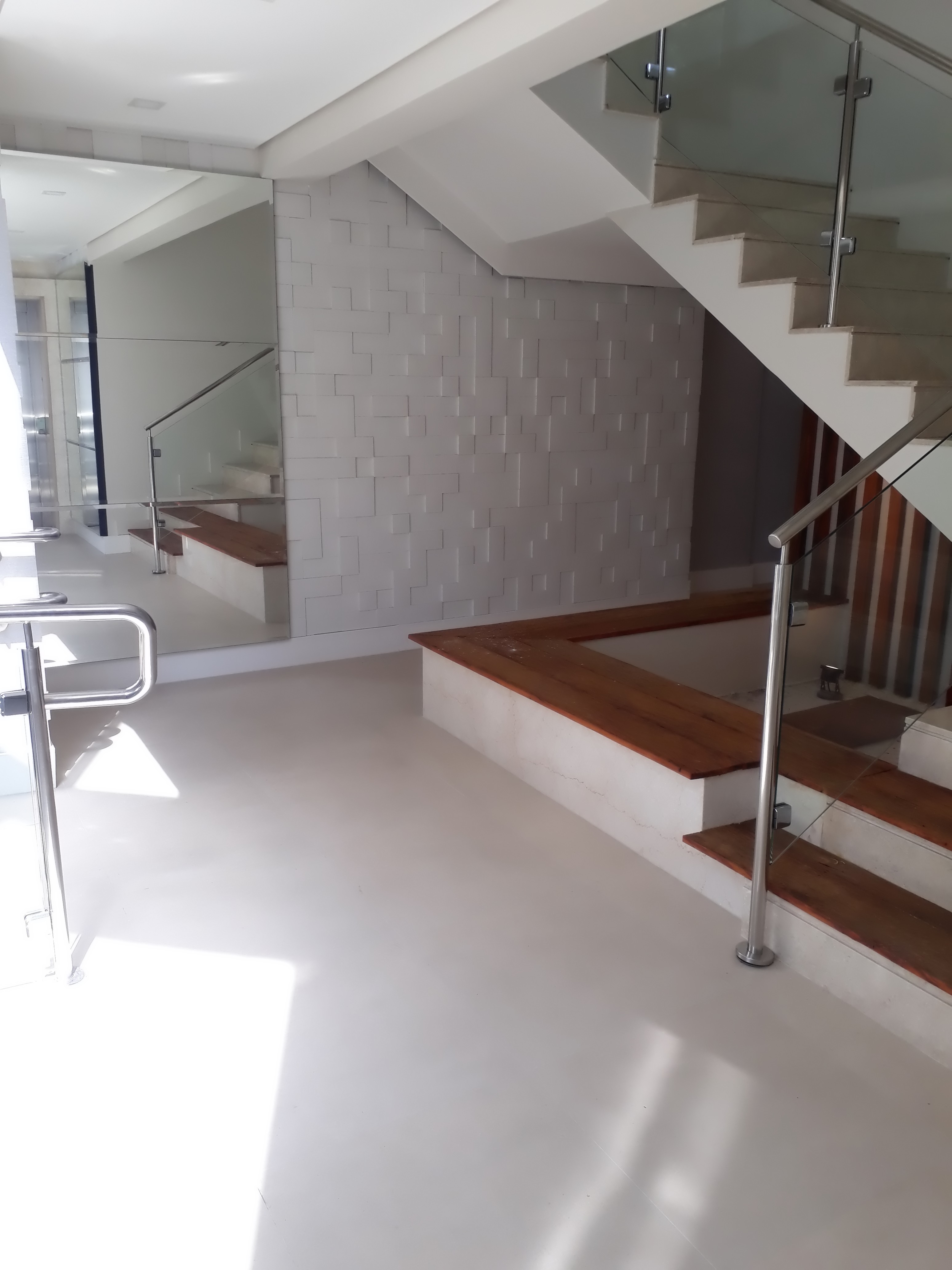 Hall social - Condominio Guarulhos - SP Satyaarquitetura